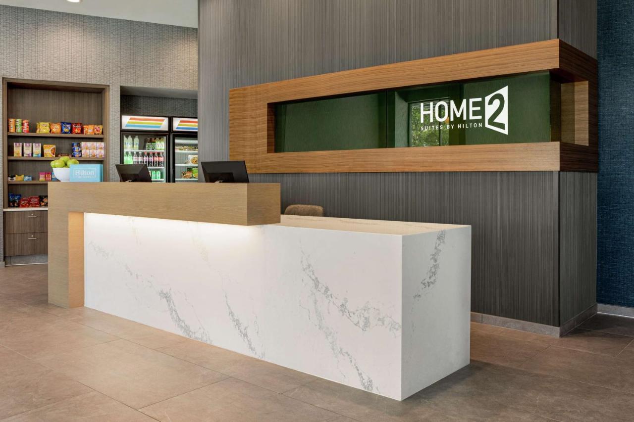 Home2 Suites By Hilton Minneapolis University Area Exterior photo